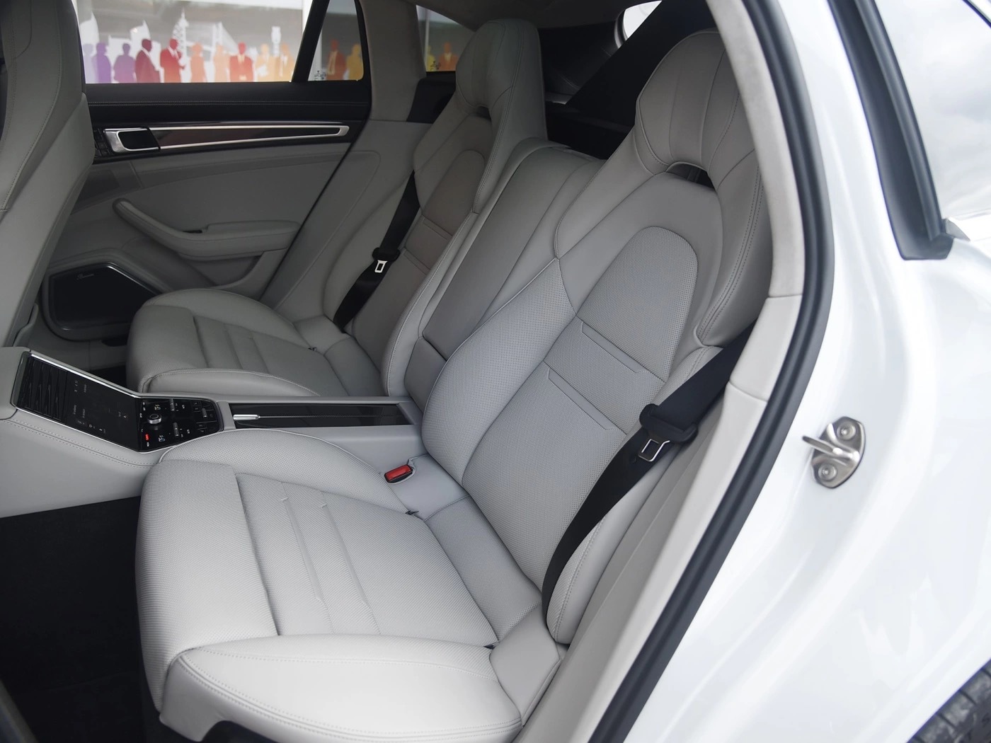 最喜欢的保时捷车型之一，帕拉梅拉旅行版