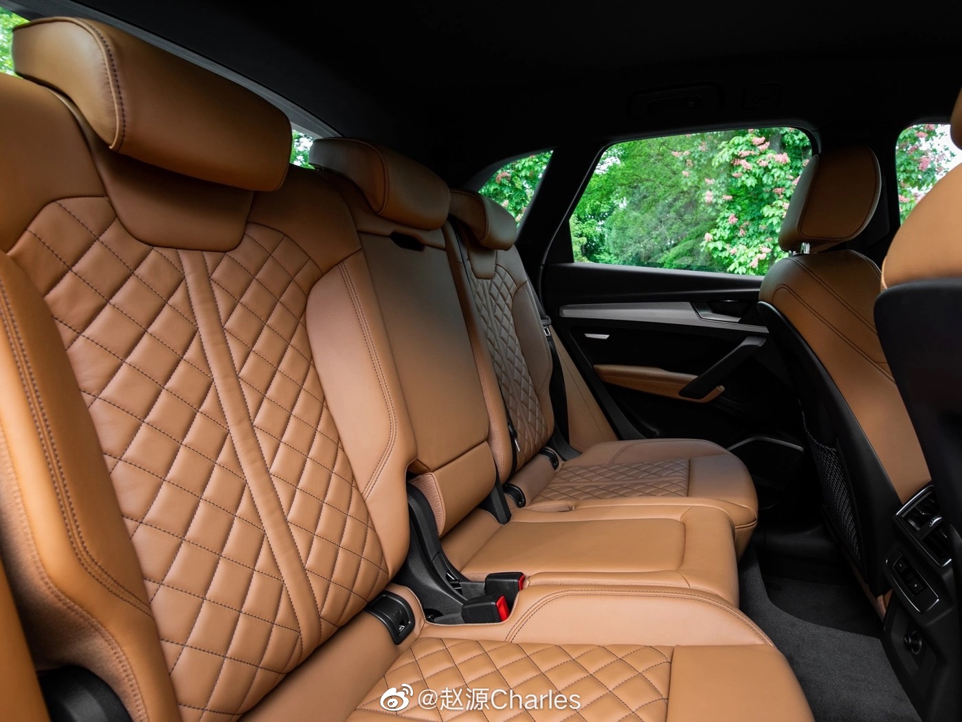 奥迪SQ5 我觉得比X3M好看多了