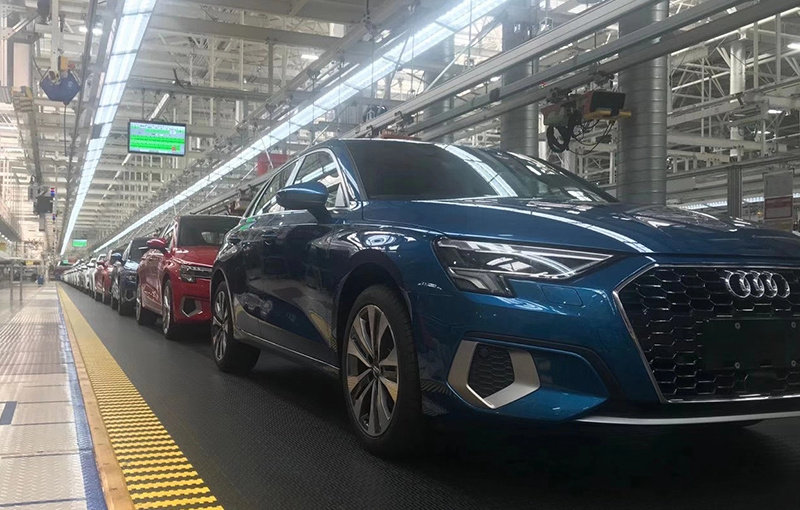 今天，国产全新一代奥迪A3正式在青岛工厂下线