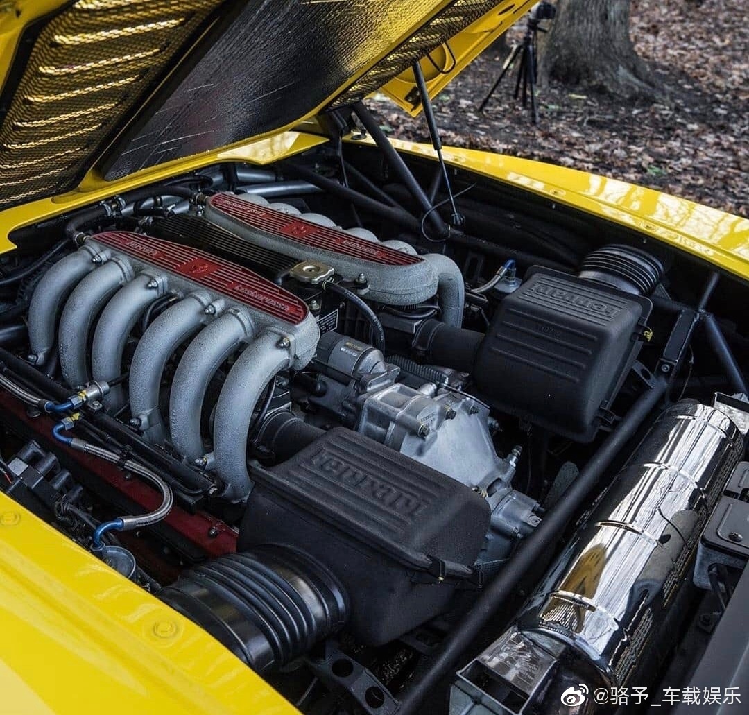 绝对经典 优雅12缸黄马 全球仅量产501台 法拉利F512M