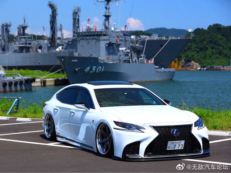 和风物语！LEXUS（凌志/雷克萨斯）LS500h GVF50！行政白武士！