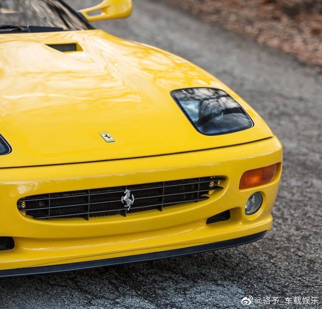 绝对经典 优雅12缸黄马 全球仅量产501台 法拉利F512M
