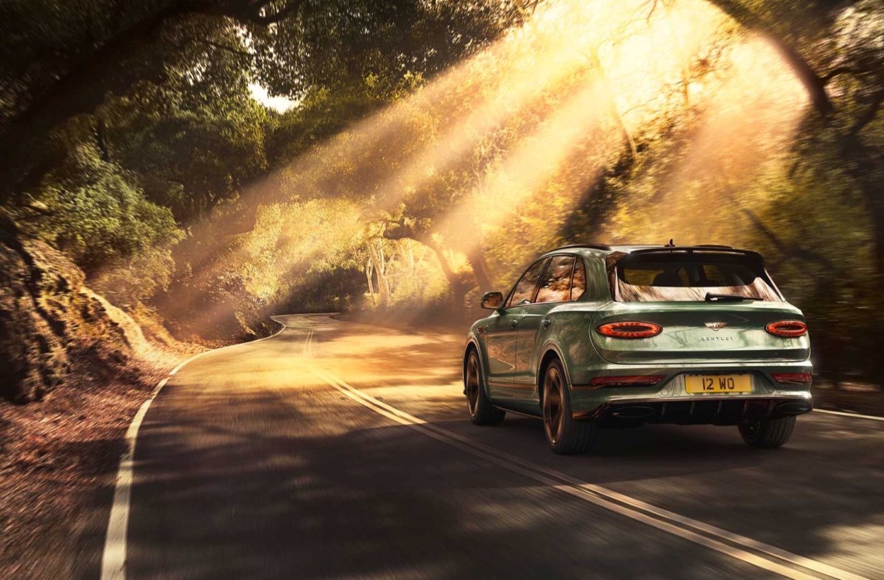 颜色好看，是不是还是没货 宾利发布中期改款添越