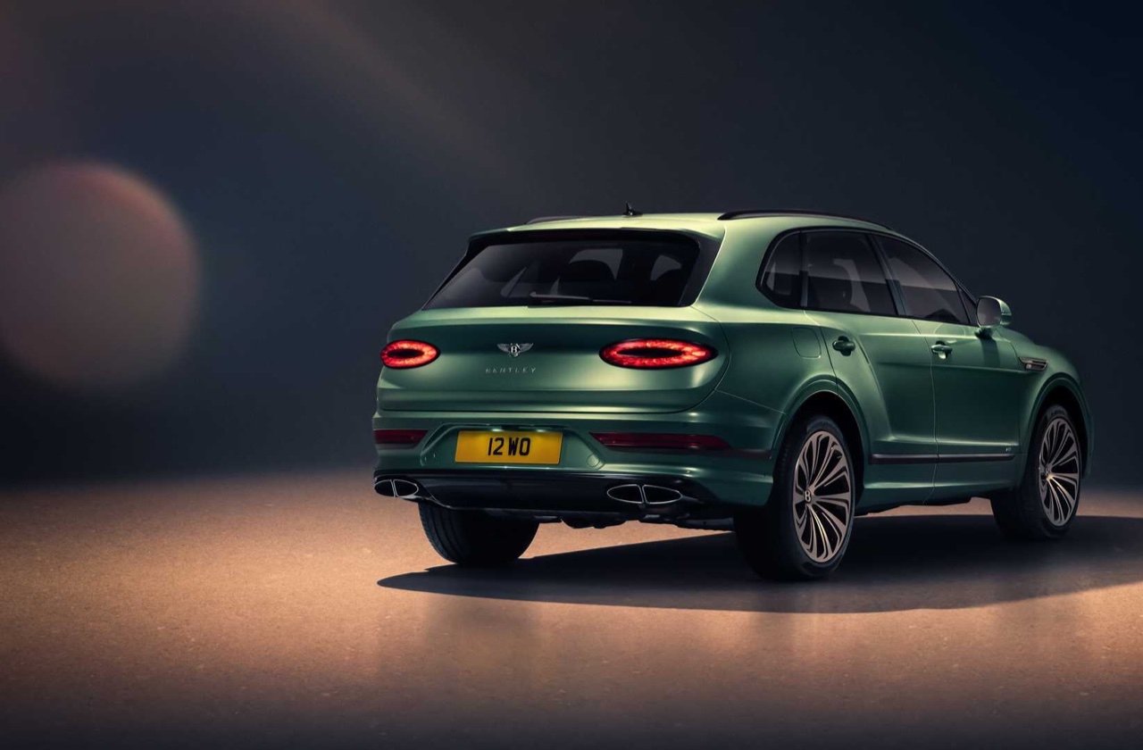 颜色好看，是不是还是没货 宾利发布中期改款添越