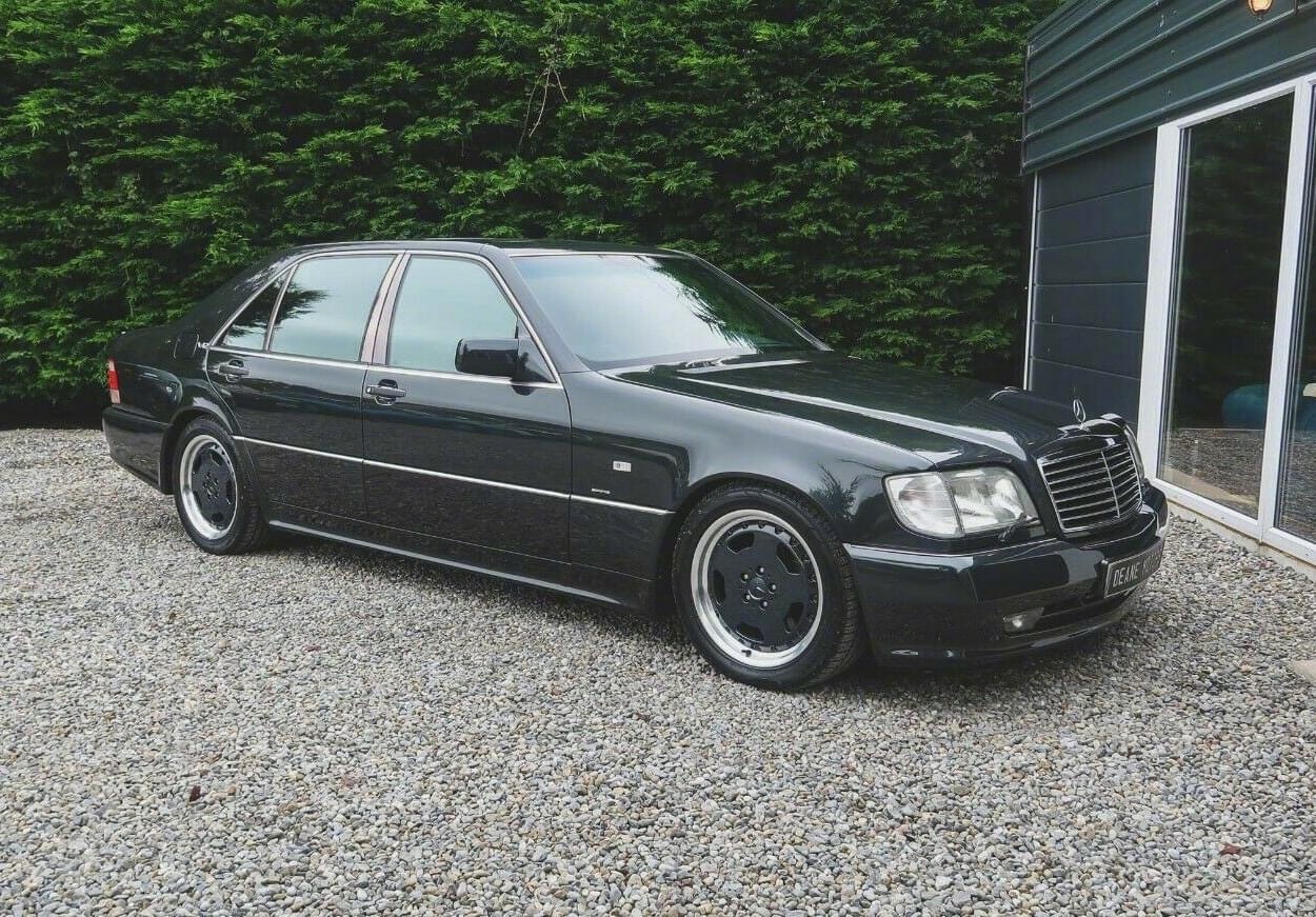 看看以前大奔这排面儿！这排量！