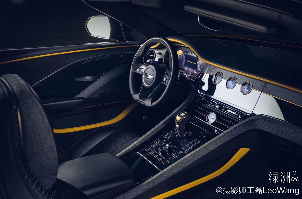 宾利 今年宾利这组发布的也太帅了吧！