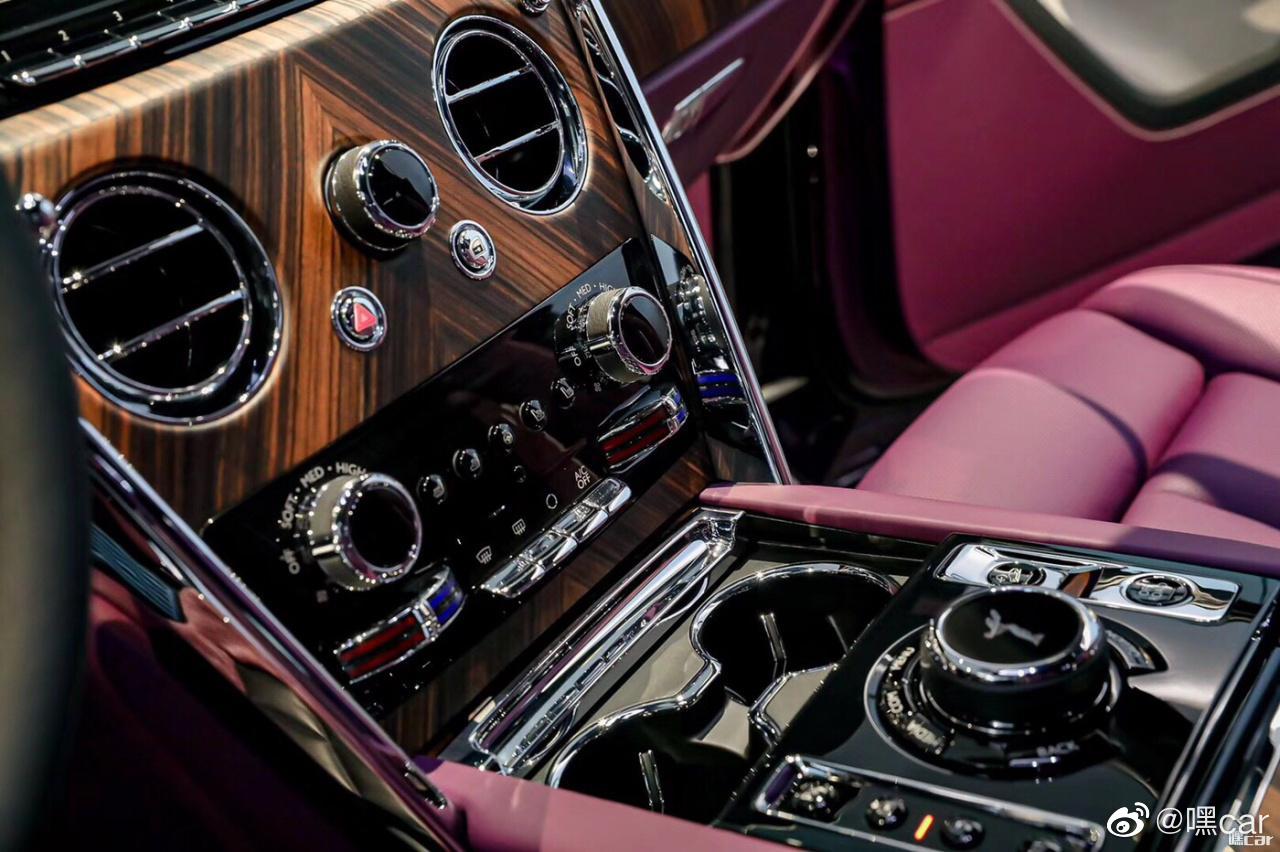 暮光紫选配航空座椅的库里南，完美