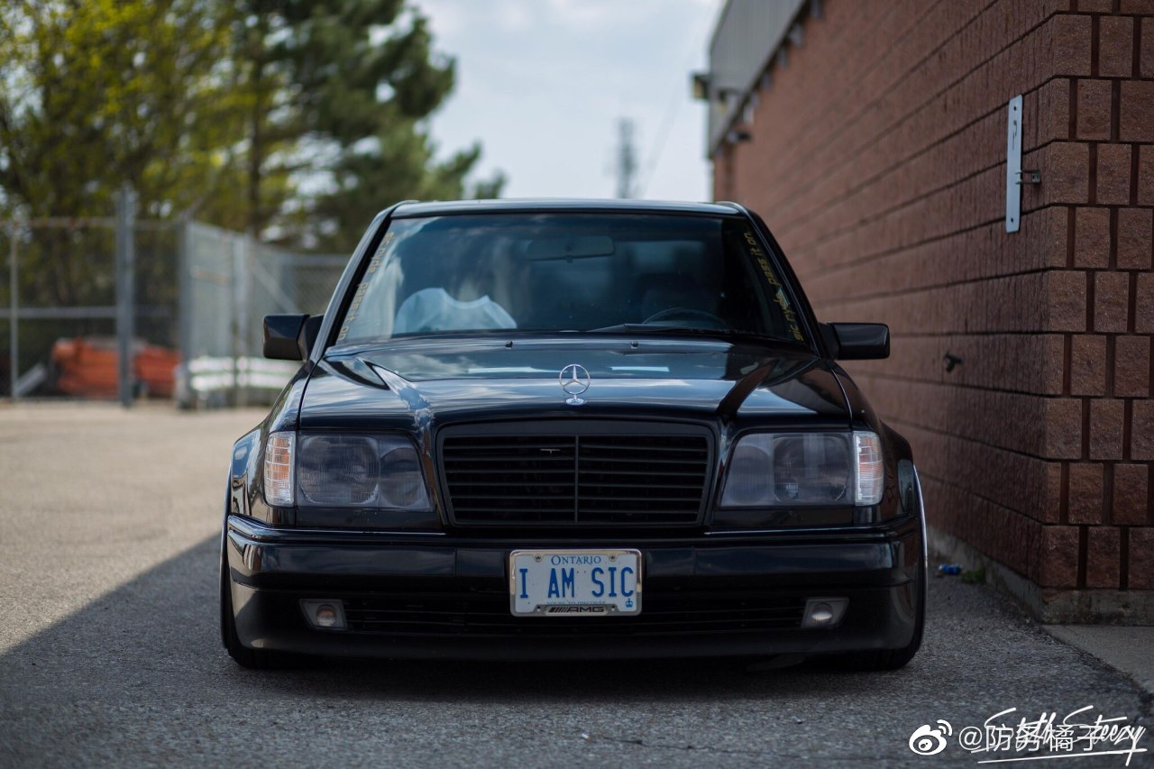 好看的汽车图片奔驰w124永不报废的经典