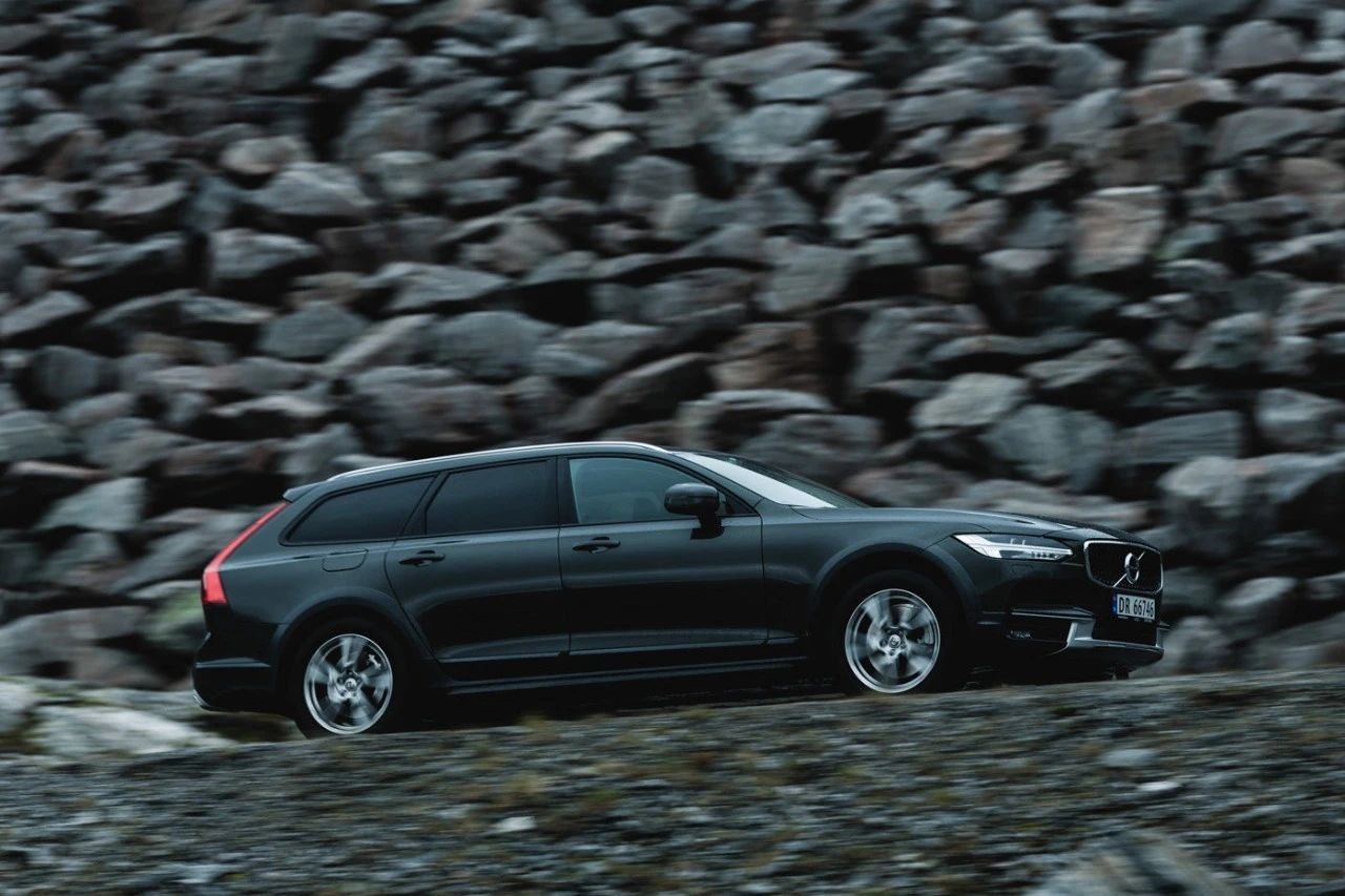 沃尔沃V90 CC，是你理想中旅行车的样子吗？