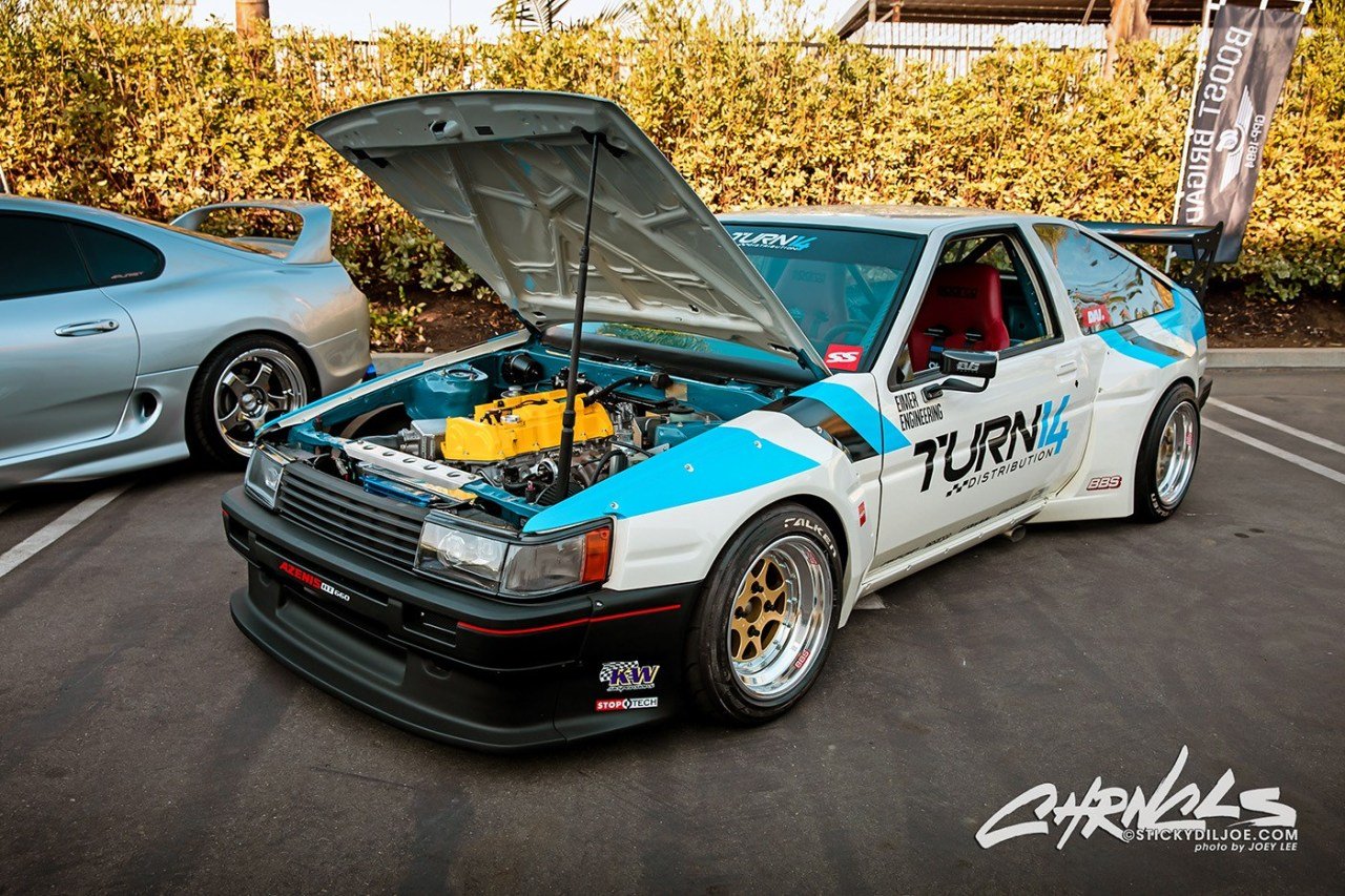 x Pandem RocketBunny 宽体！还植入了 VTEC 本田机器！会玩！