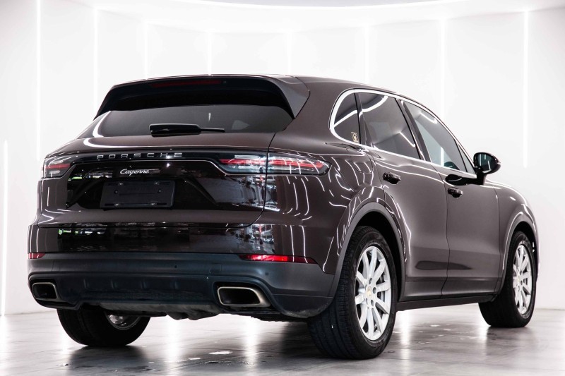 保时捷卡宴欣赏一下