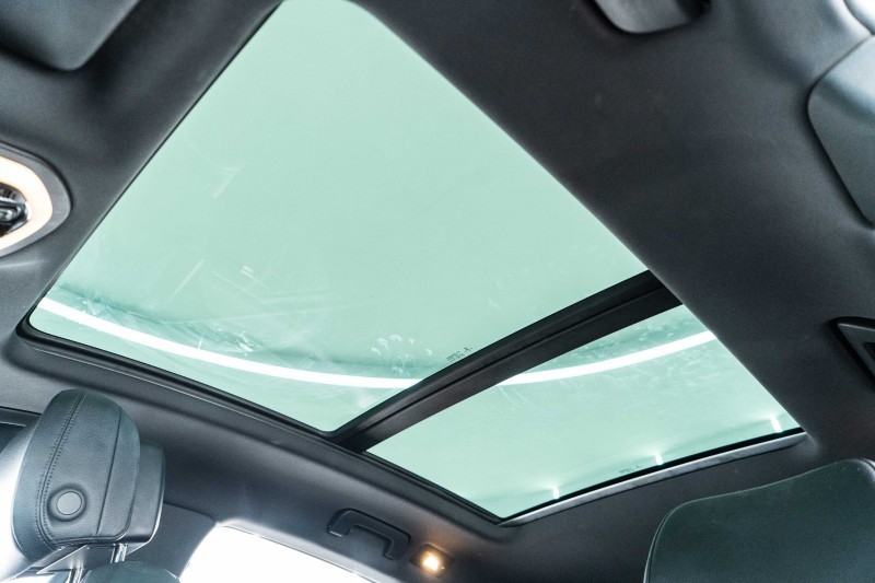 汽车美图赏析：保时捷Macan绿，欣赏一下