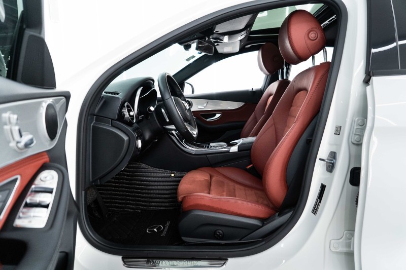 奔驰C260欣赏一下，中网和钢圈改的怎么样？