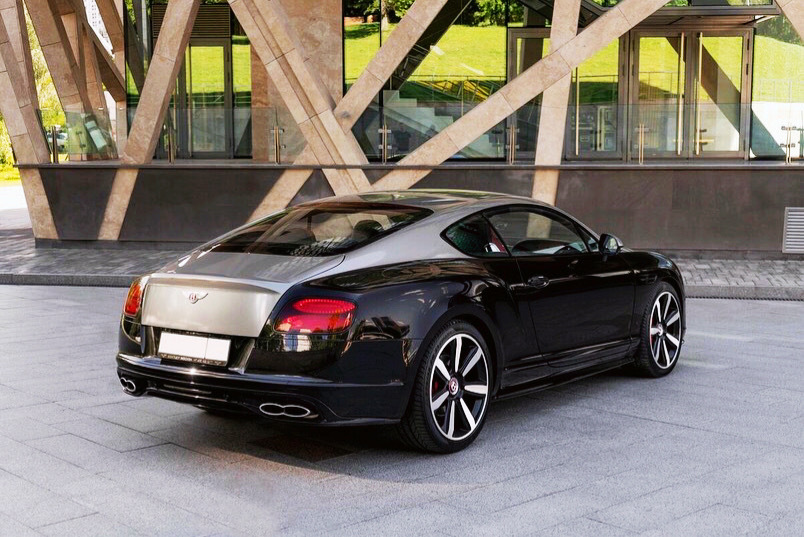 很想拥有这么一台车 真的！ Bentley Continental GT V8 S