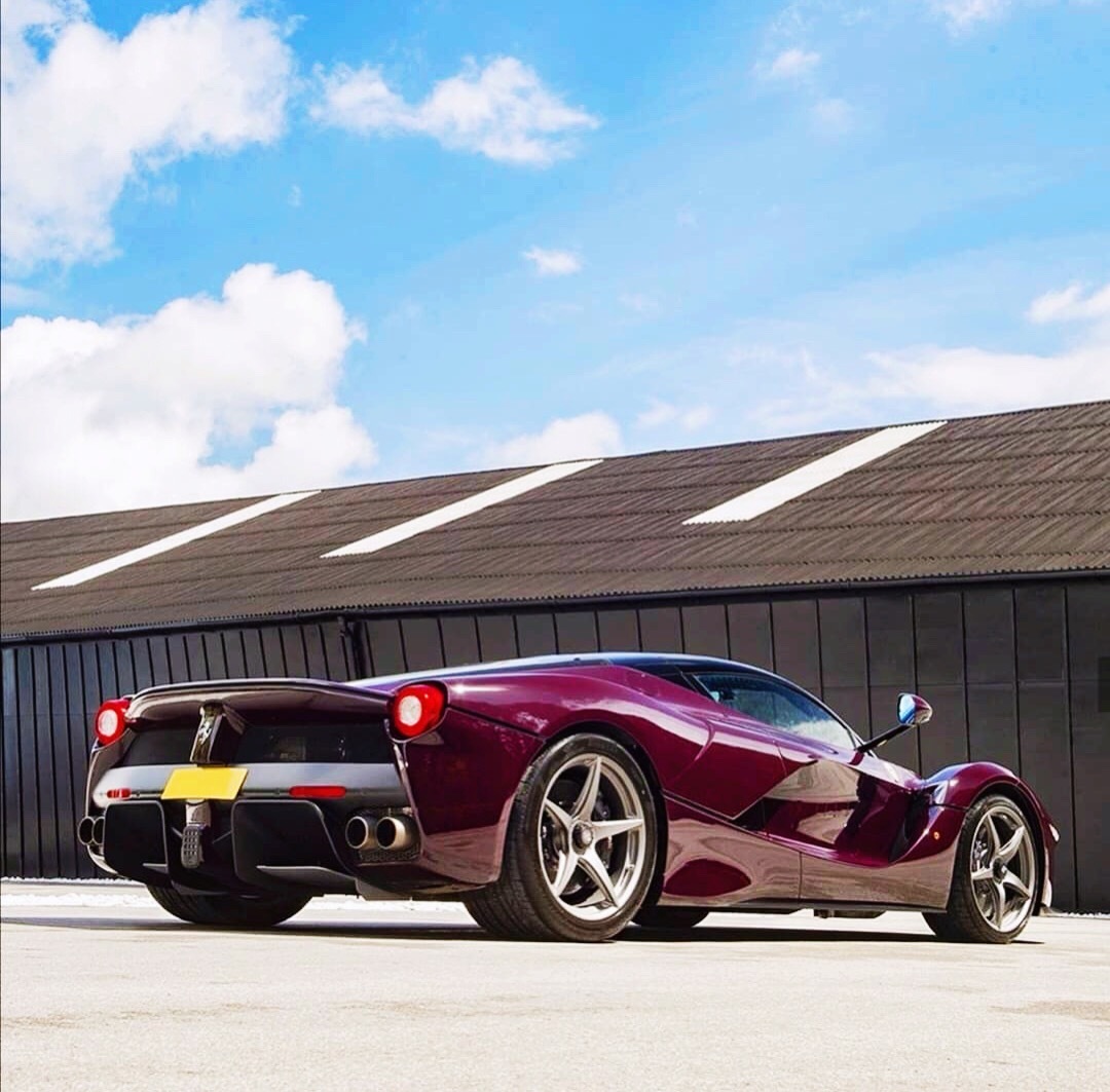 这车身颜色太…… Ferrari LaFerrari