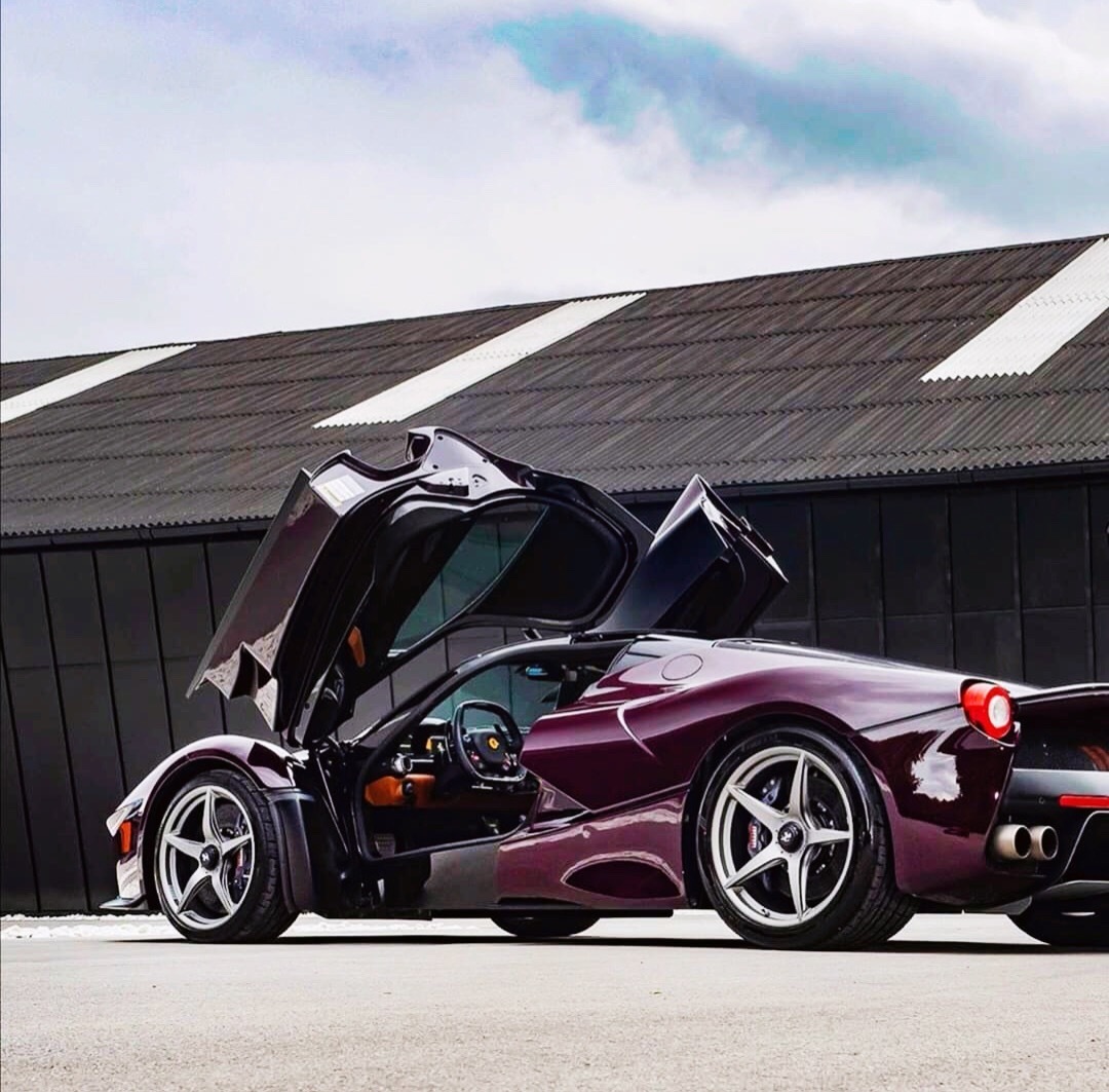 这车身颜色太…… Ferrari LaFerrari