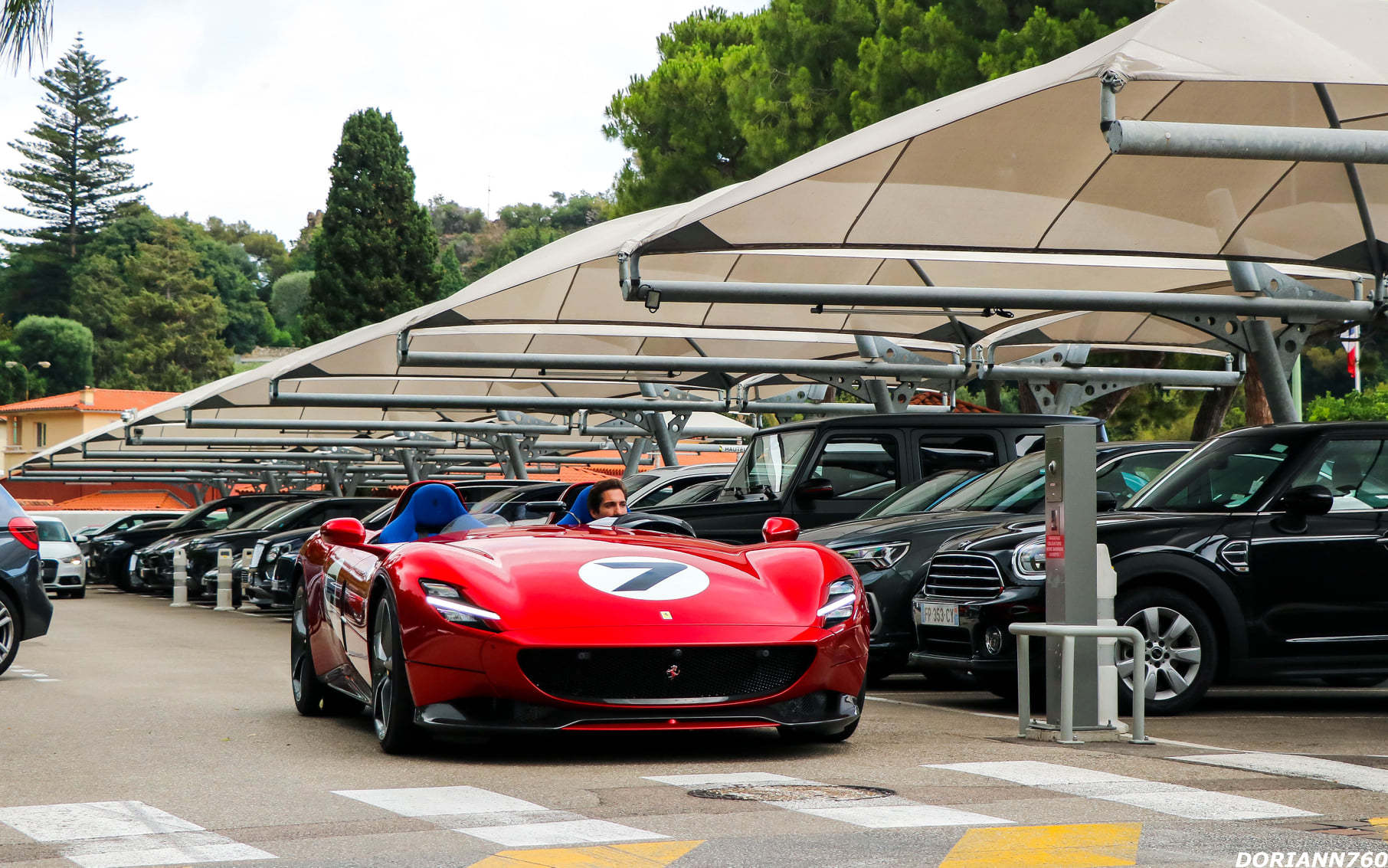 街拍 ~ Ferrari SP2 （by Dphotographymc）