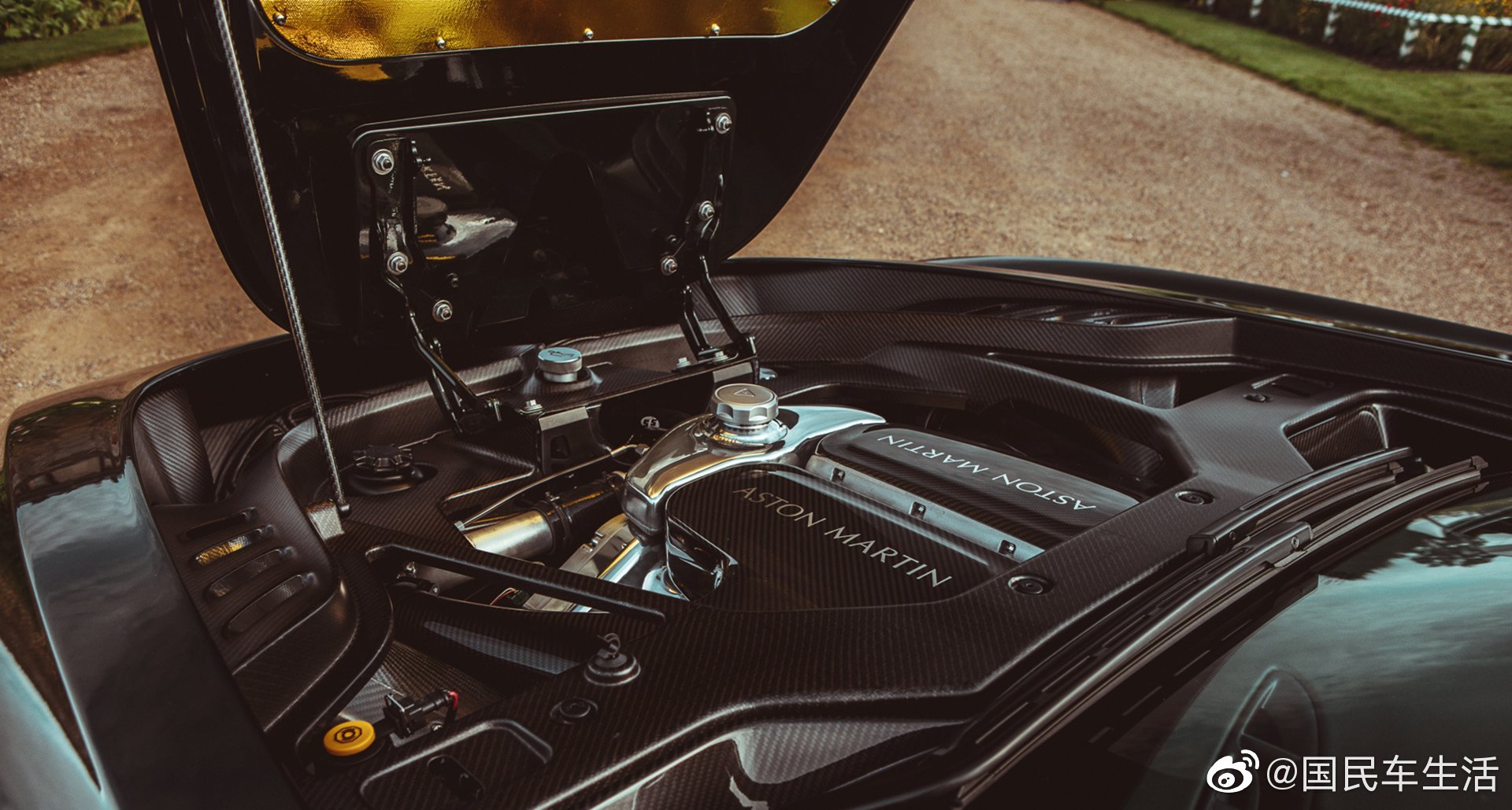 阿斯顿马丁动力最强的手动挡车