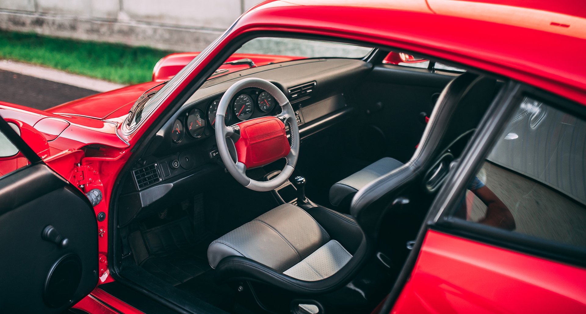 1992 保时捷 911 Turbo S  请把“优雅”与“帅气”打在评论区