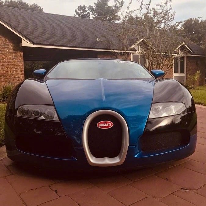 布加迪Veyron V6引擎版本，这枚肥龙山寨的怎么样？