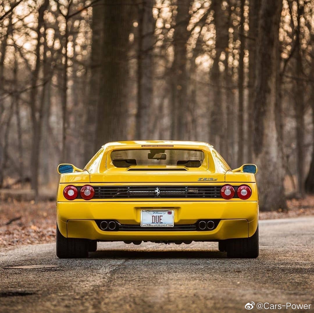 超级经典优雅12缸黄马法拉利f512m