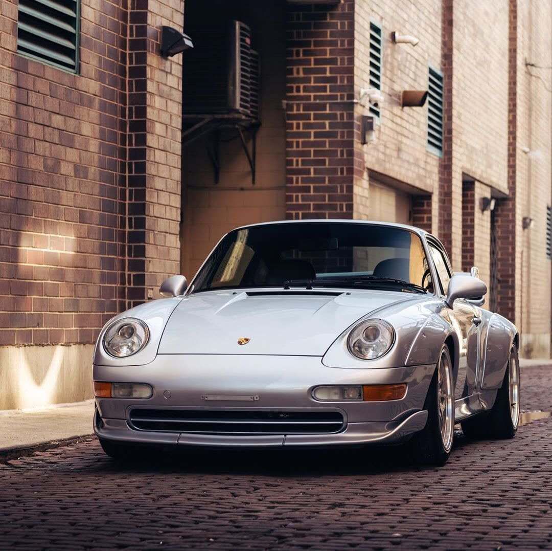 赛道银PORSCHE 993，最后一代经典风冷911。