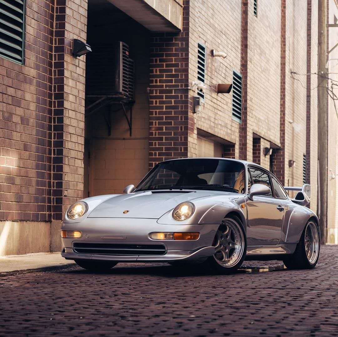赛道银PORSCHE 993，最后一代经典风冷911。