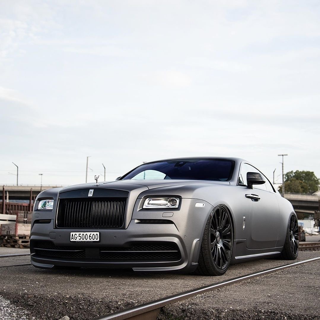 劳斯莱斯魅影这个姿态怎样？要提一辆么？