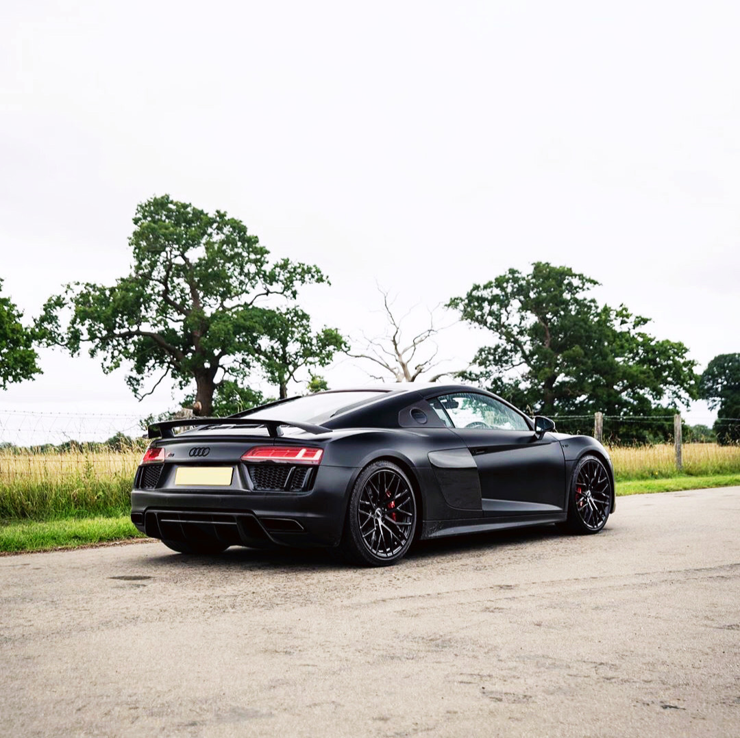 汽车美图抢先看：Audi R8 V10自然吸气发动机