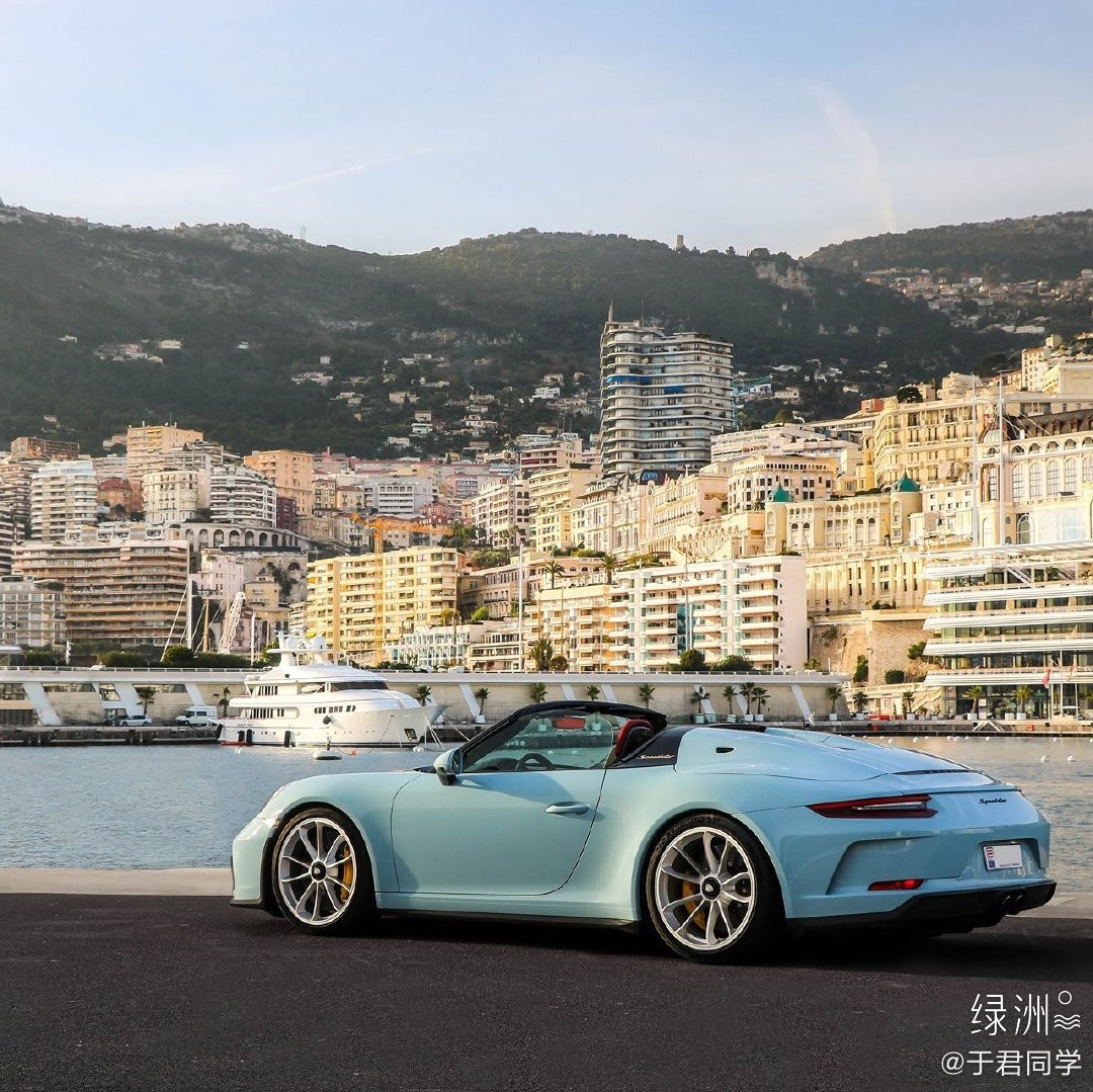 保时捷911，这配色也太漂亮了吧！