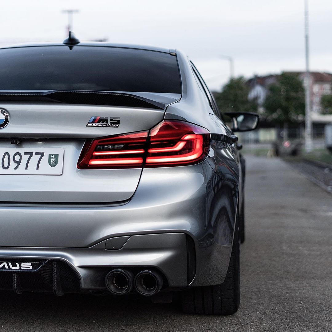 宝马M5：硬核跑者！舍我其谁！