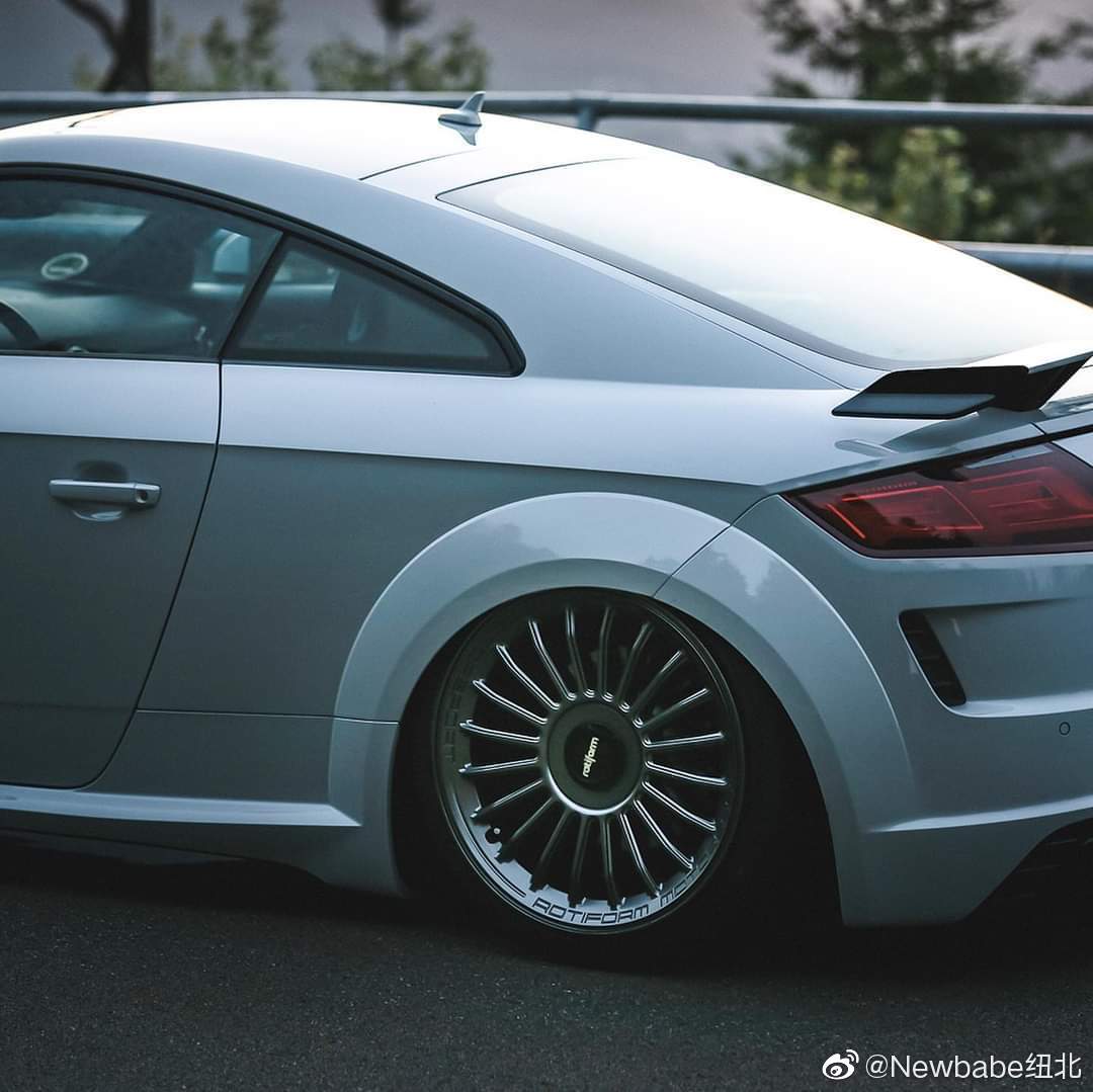 每天一组汽车美图：Audi TTRS 听说这车很猛