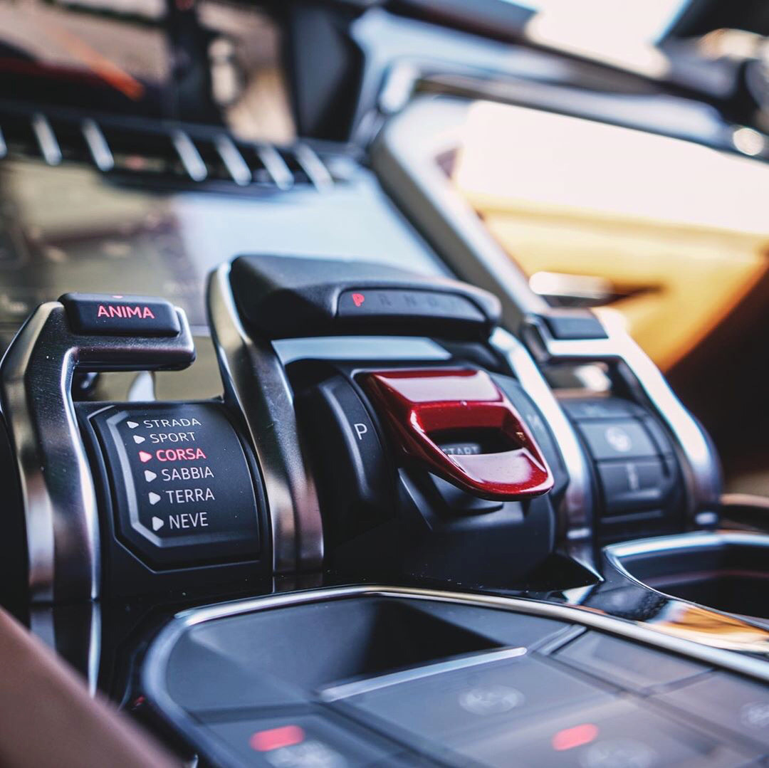 细节决定一切！ Lamborghini URUS 汽车视觉 (兰博基尼）