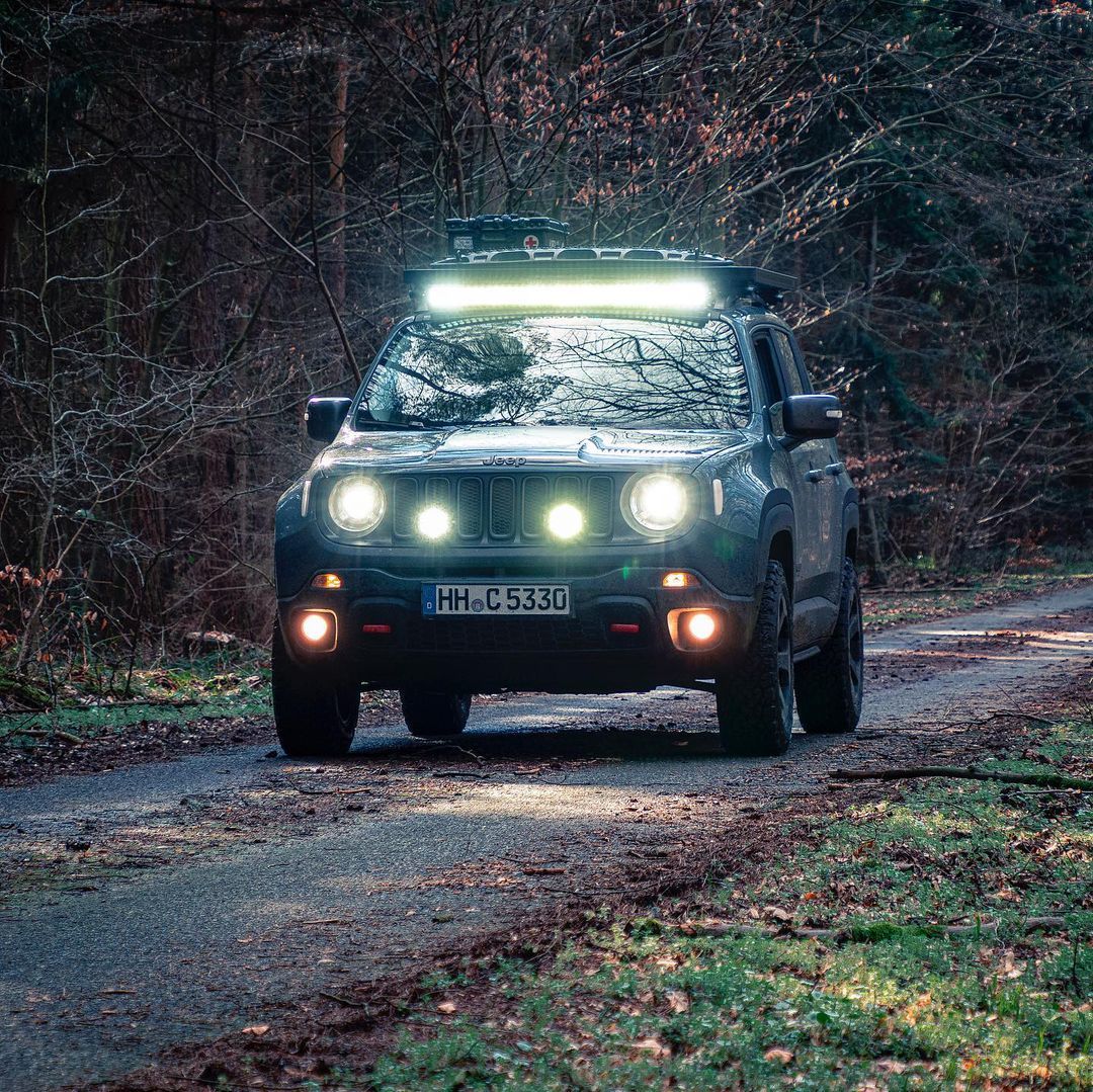 Jeep 自由侠 还是很可爱的一台小车
