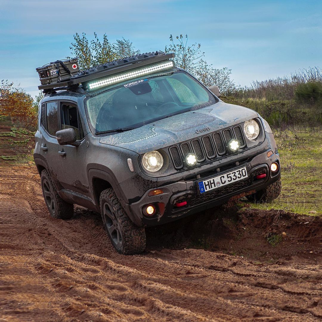 Jeep 自由侠 还是很可爱的一台小车