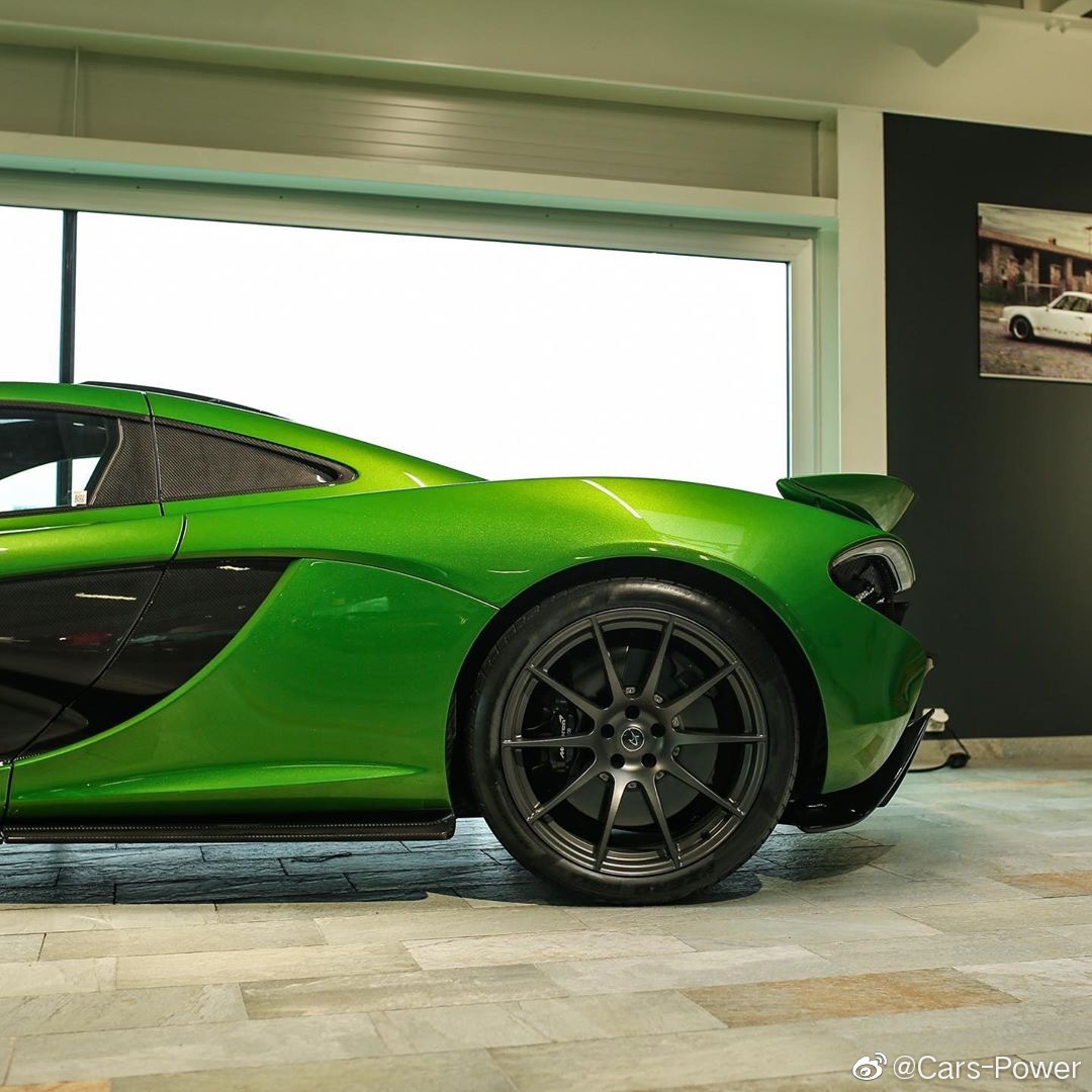 这么多年了依旧比塞纳看着气场更足迈凯伦p1