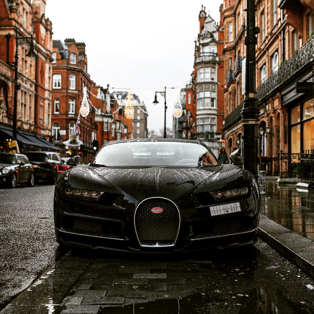 Bugatti Chiron，见过实车的举个手