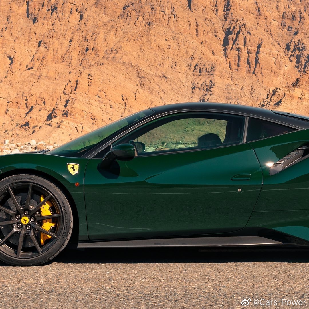 法拉利488 pista 定制绿 无敌了真是