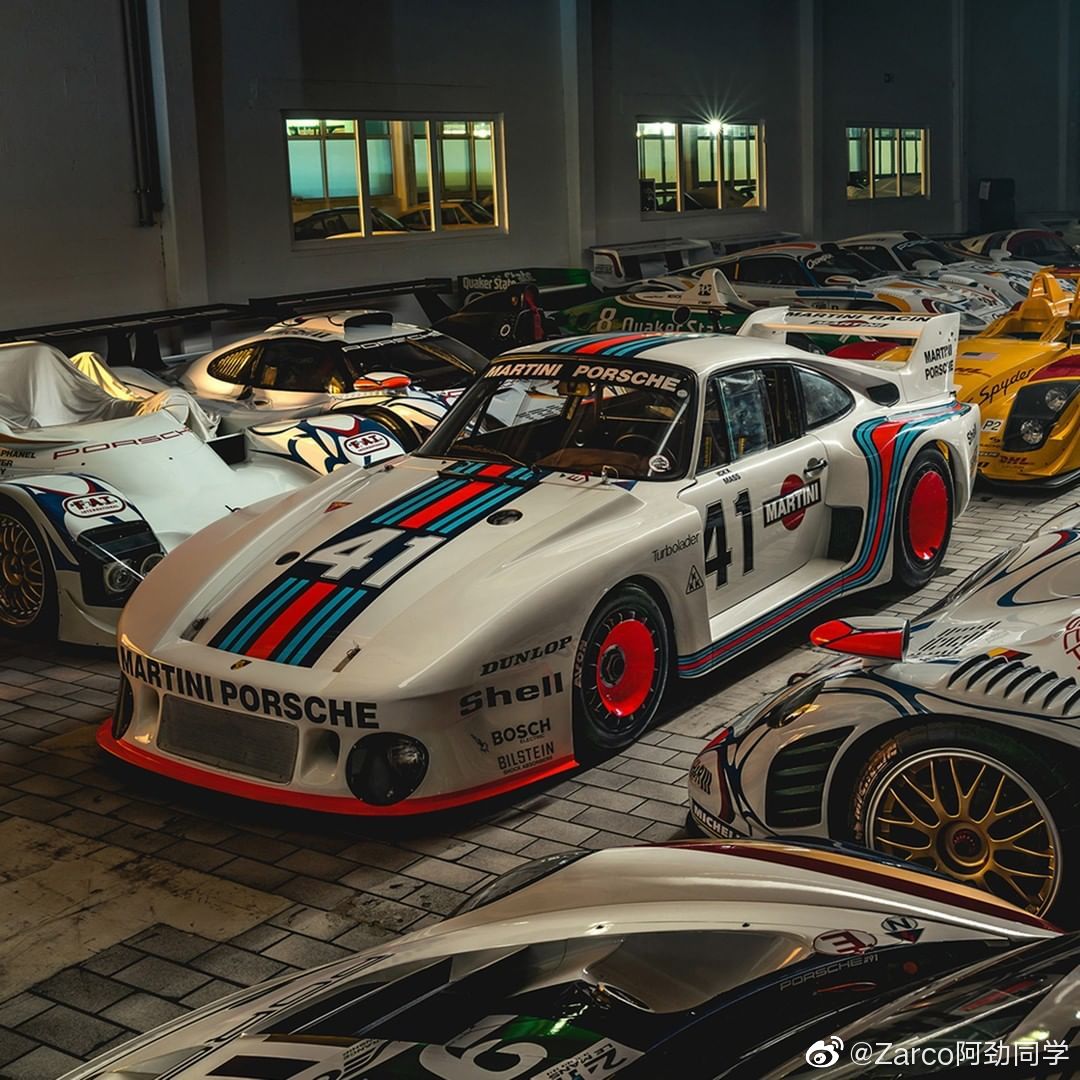 这一屋子保时捷 也太特么有感觉了吧