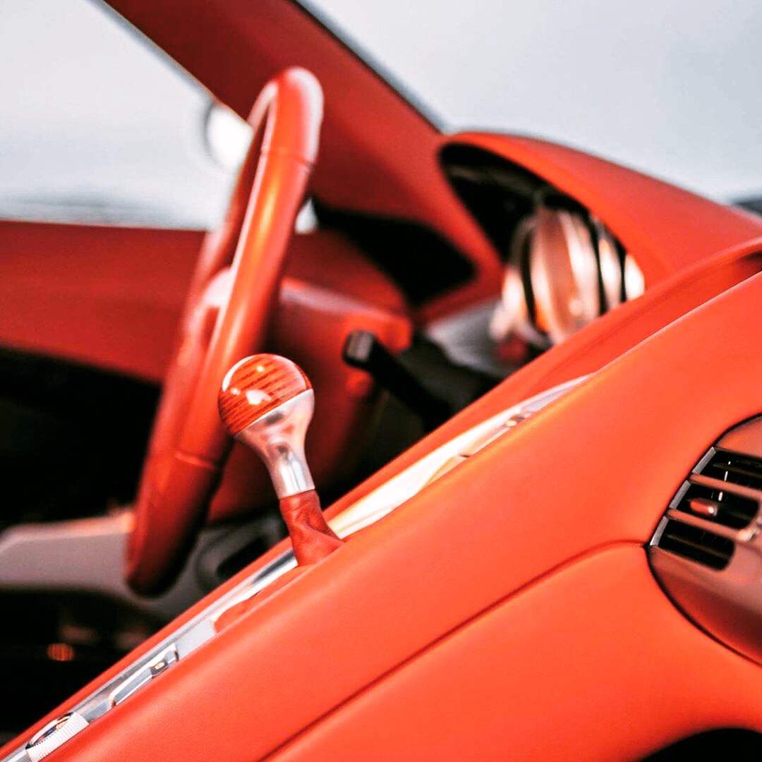 Porsche Carrera GT，永远是那位靓仔