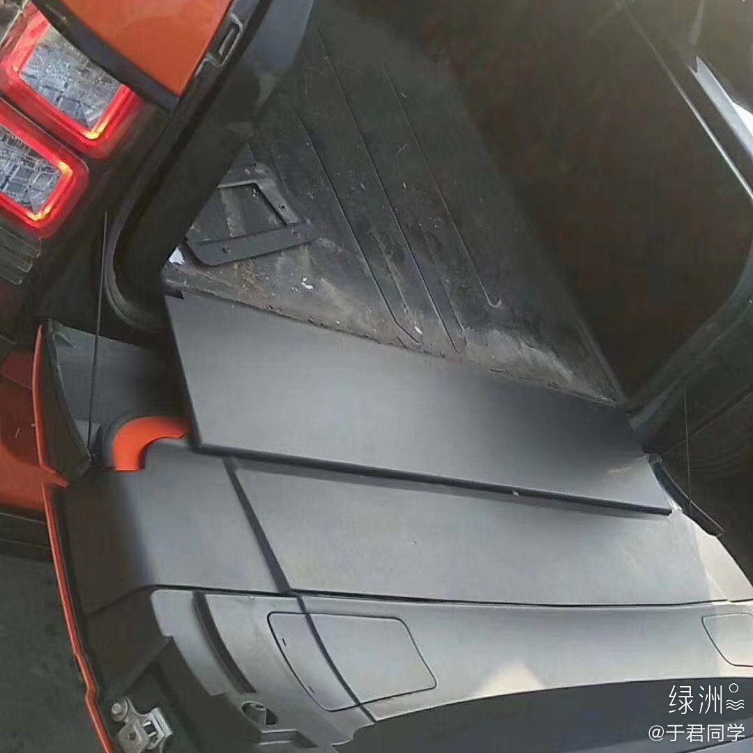 精美汽车图集：路虎行政STARTCH5.0皮卡