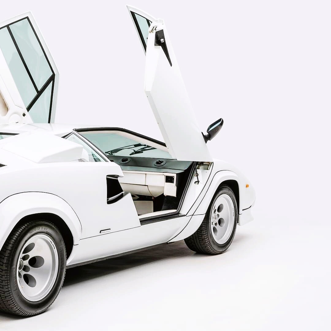 过去那么多年了，依然还是很迷人，喜欢么？ 兰博基尼