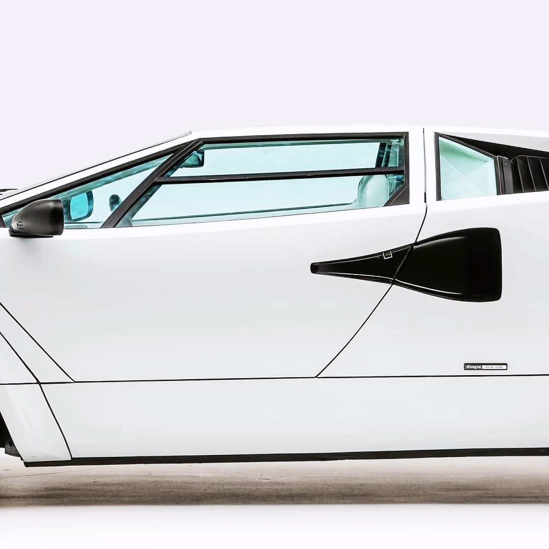 过去那么多年了，依然还是很迷人，喜欢么？ 兰博基尼