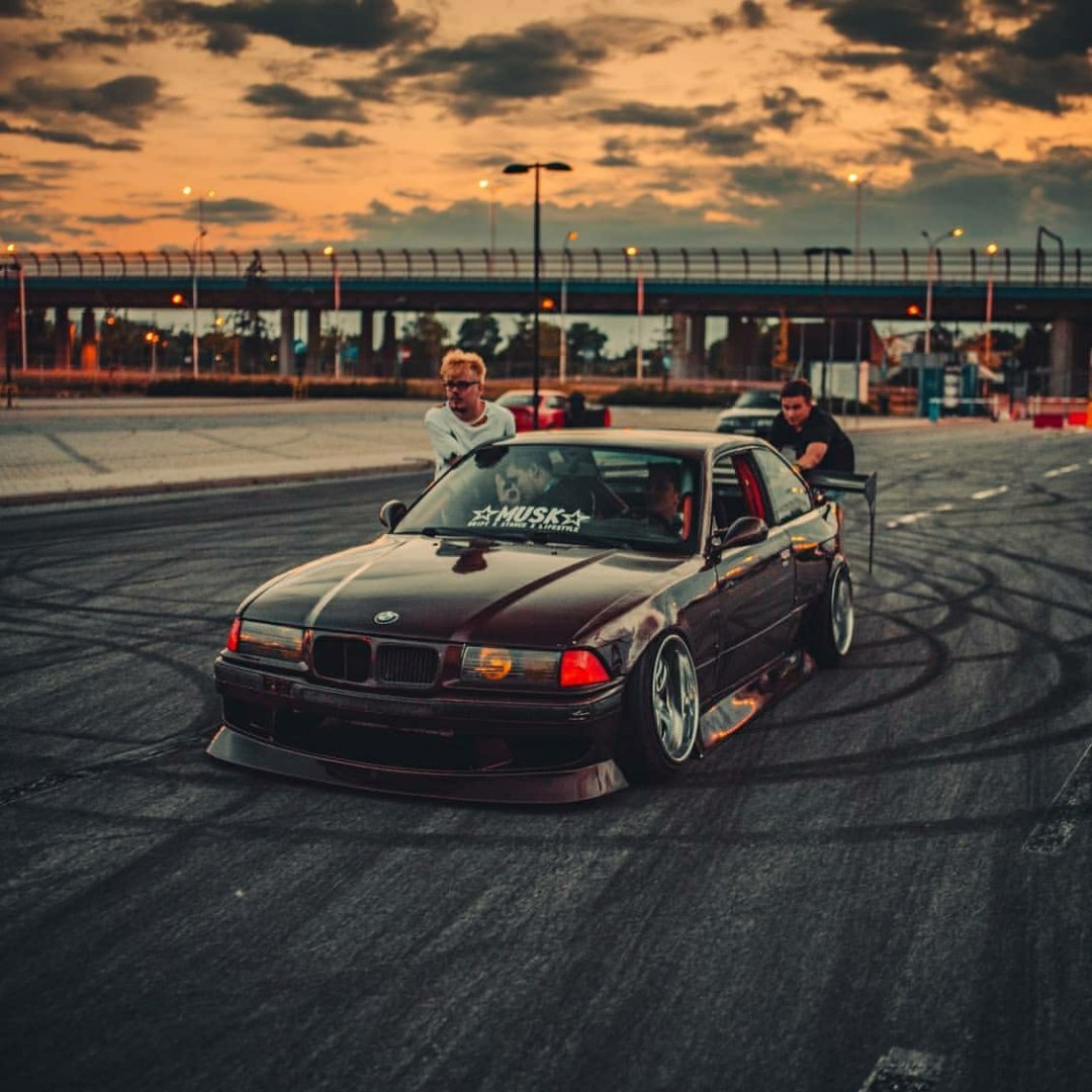 分享图片 一波BMW 宝马M-Power （图片来源ins）