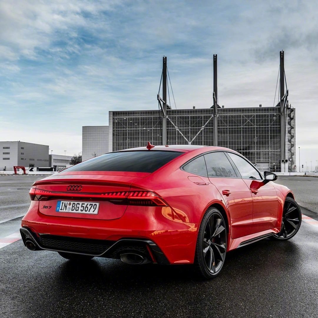 五种颜色的奥迪rs7，喜欢哪一个颜色