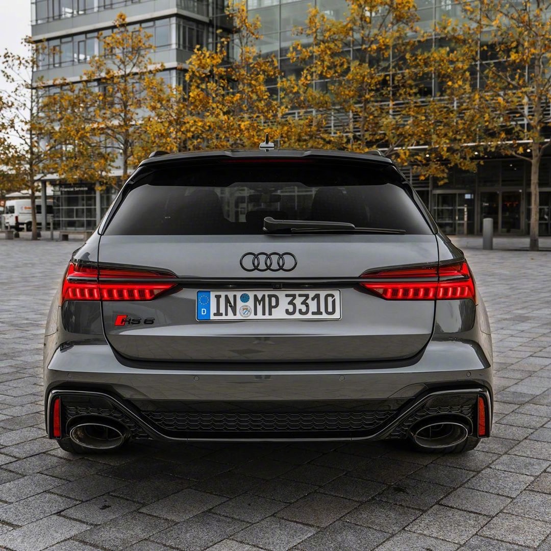 这台奥迪RS6真的好看，不愧是标杆!