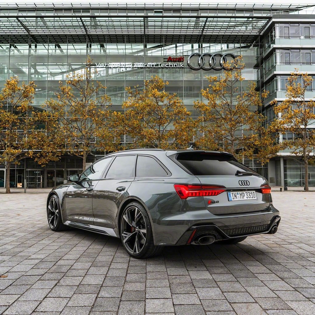 这台奥迪RS6真的好看，不愧是标杆!