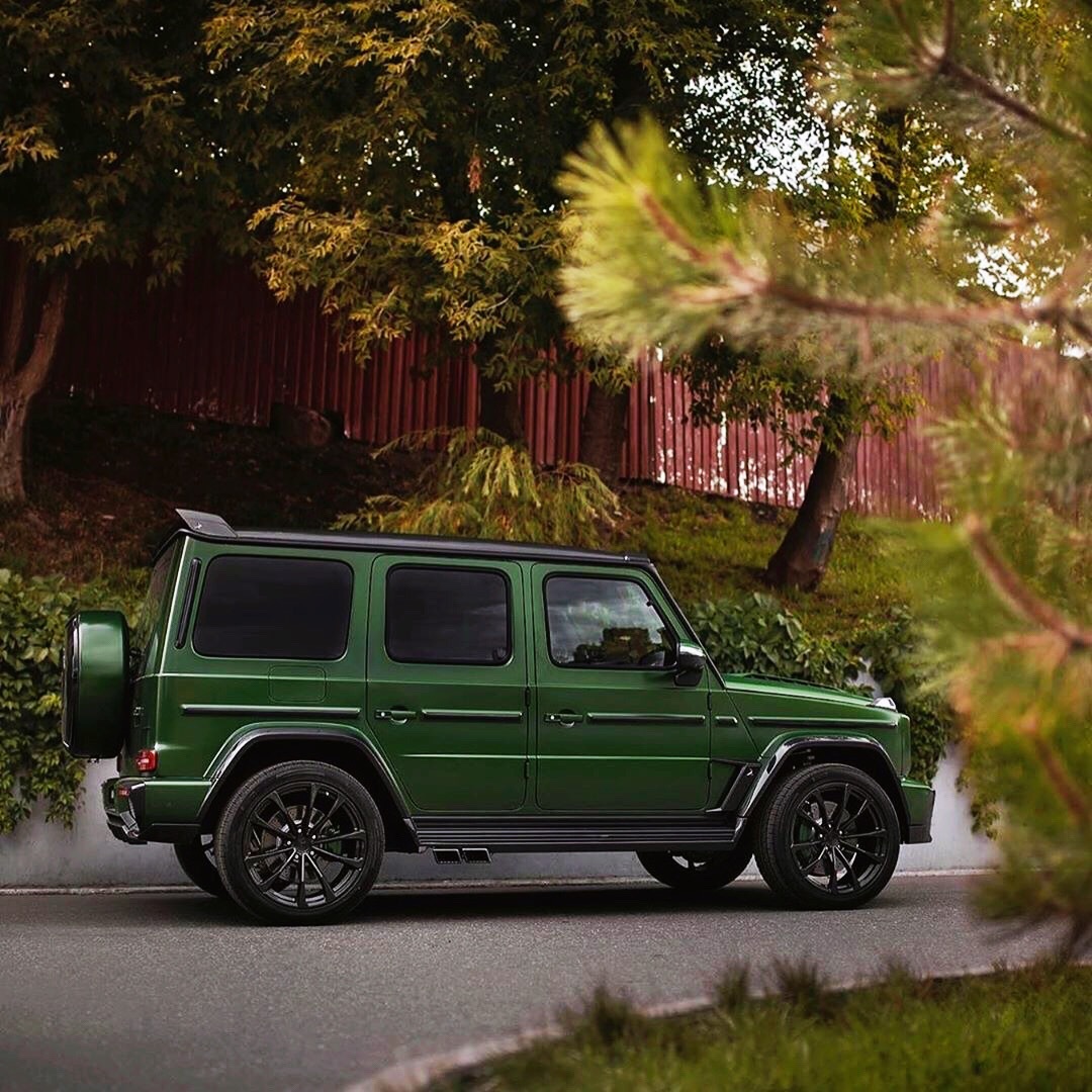 汽车美图大赏：Mercedes AMG G,这颜色真棒