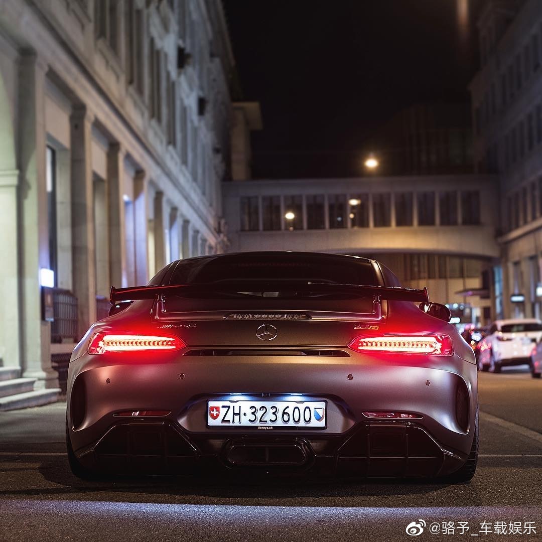 以后AMG GT就是我的奋斗目标了！