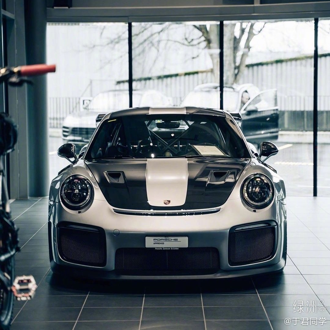 能合法上牌的赛车 保时捷911 GT2 RS